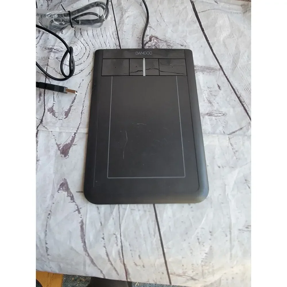 Wacom CTT-460 Bamboo Touch Digital Tablet NO PEN tested & working